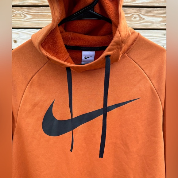Nike Therma-Fit Rust/Pumpkin Orange Hoodie - Picture 6 of 10